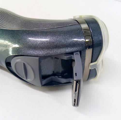 KEMEI RECHARGEABLE SHAVER