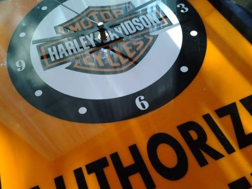 harley davidson dealership clock