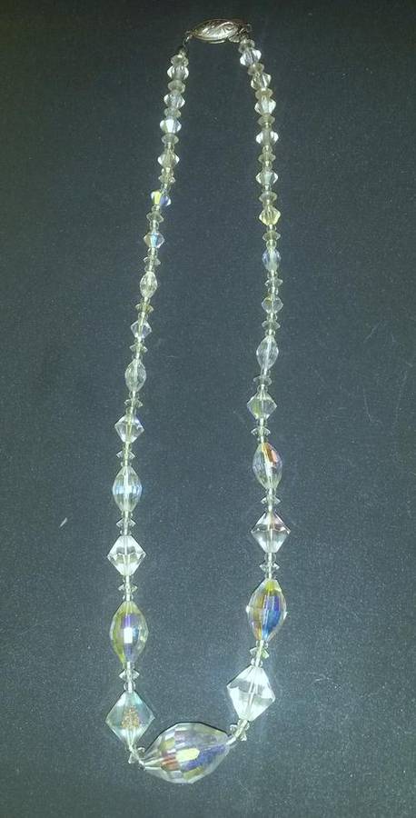 Vintage Beaded Necklace.