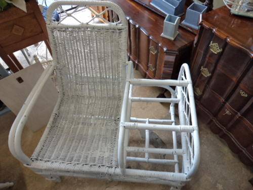 White Cane Seater