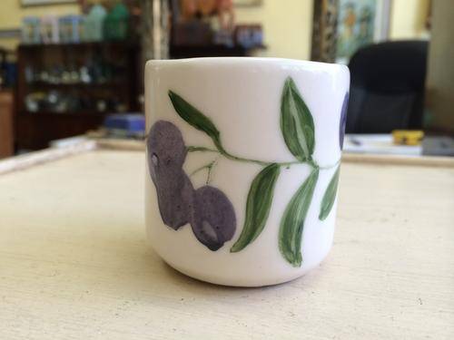 Small holder