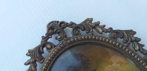 Vintage Oval Brass Frame