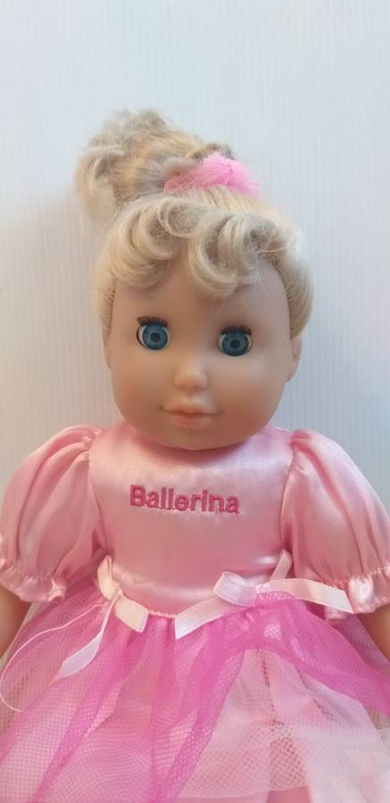 Ballerina Doll (Doll`s World)