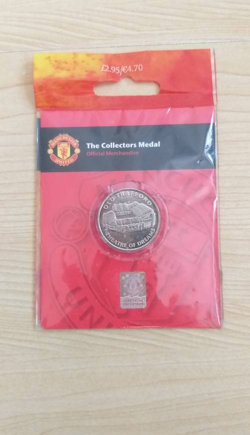 Manchester United Collectors Medal Coin - Official - Old Trafford Theatre of Dreams