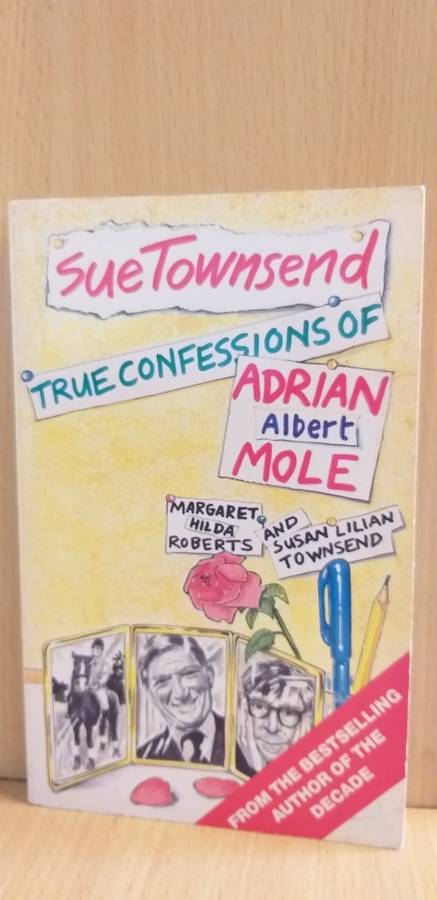 True Confessions of Adrian Albert Mole: Sue Townsend (Paperback)