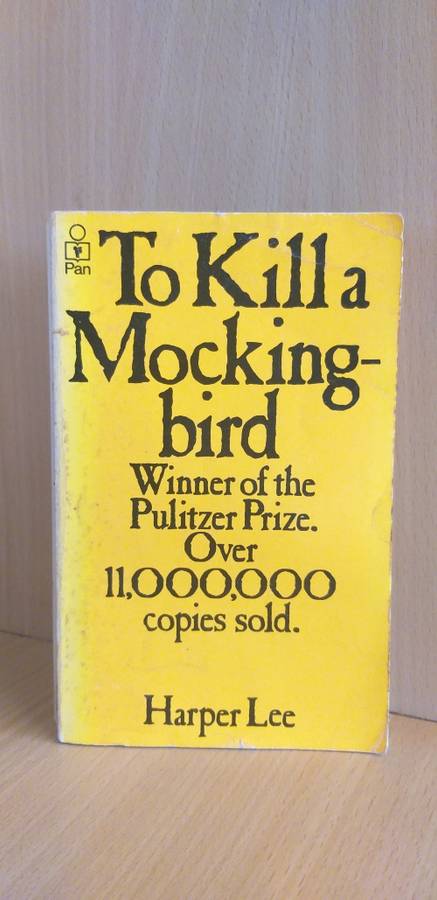 To Kill a Mockingbird: Harper Lee (Paperback)