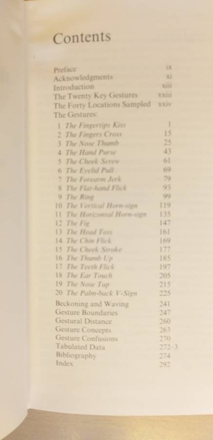 Gestures, Their Origins and Distribution by Desmond Morris, Peter Collett, Peter Marsh (Hardcover)