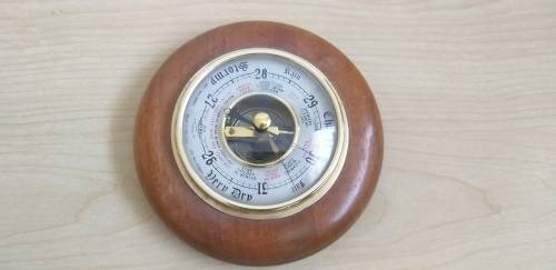Round Barometer (Made in England)
