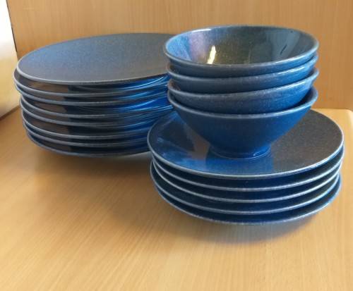 Lot of 16 Stoneware `Ocean`  Crockery (Dinner Plates, Side Plates, Bowls)