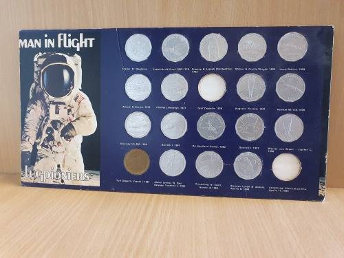 Shell Man in Flight Token - set of 17