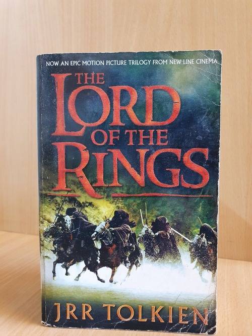 The Lord of the Rings : J.R.R. Tolkien (Paperback)