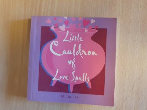 Little Cauldron of Love Spells (Paperback)