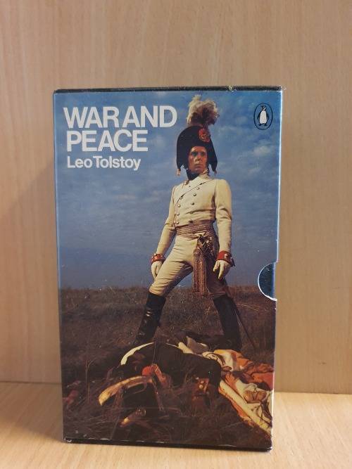 Set of 2 - War and Peace 1 & War and Peace 2 : Leo Tolstoy (Paperback)