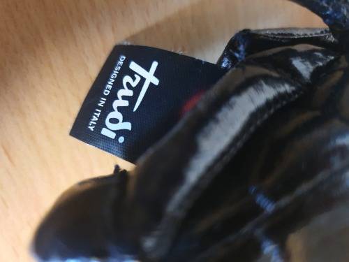 Trudi Scorpion, Black - Made in Italy