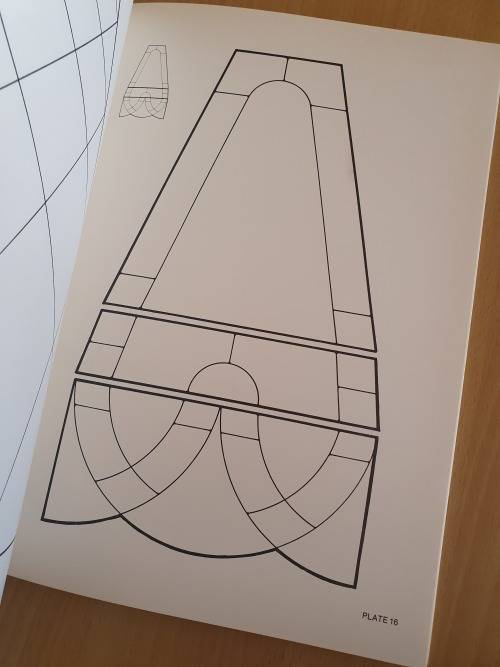 Easy to Make Stained Glass Lampshades : Ed Sibbett, JR (will full size templates)
