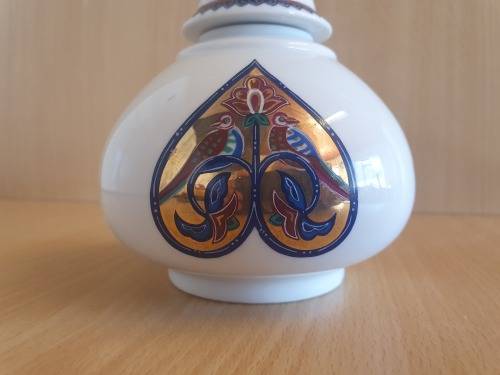Elizabeth Arden Byzantium Collection Porcelain Love Birds Jar
