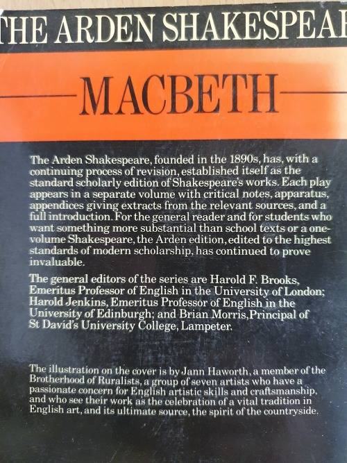 Macbeth Edited by Kenneth Muir (The Arden Shakespeare) Paperback)