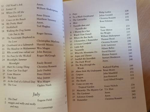 Read Me (10th Anniversary Edition) A Poem for Every Day of The Year (Paperback)