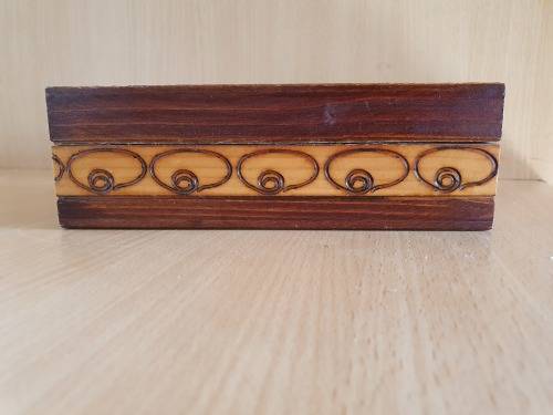 Wooden Box (18cm x 14cm height 6cm)