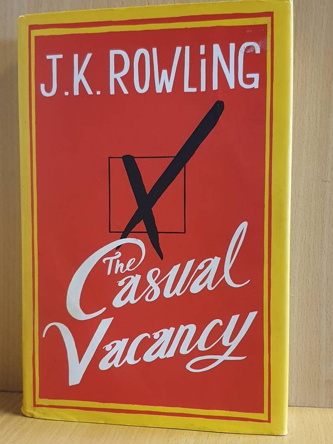 The Casual Vacancy : J.K. Rowling (Hardcover)