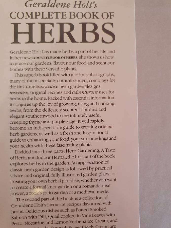 Geraldine Holt`s Complete Book of Herbs (Hardcover)