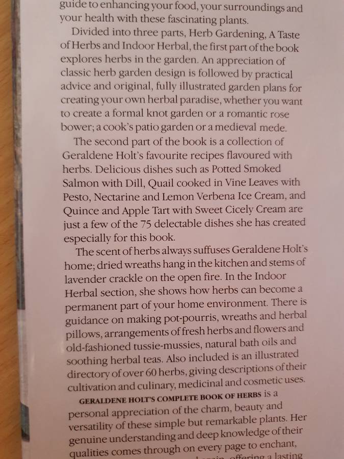 Geraldine Holt`s Complete Book of Herbs (Hardcover)