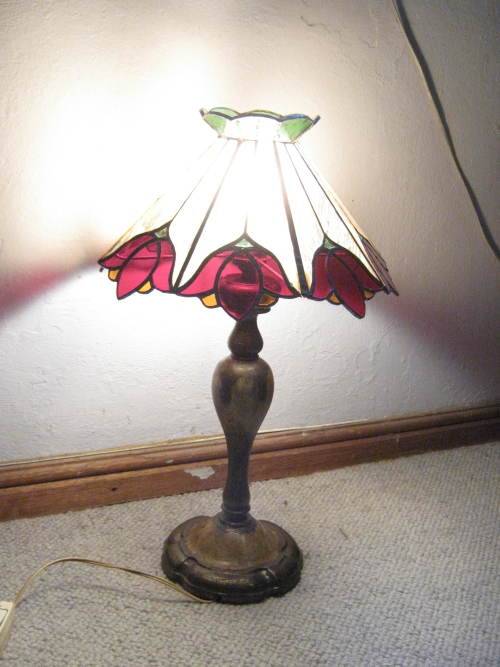 Stained glass side lamp