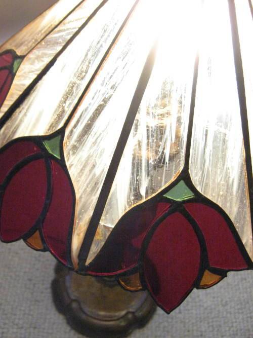 Stained glass side lamp