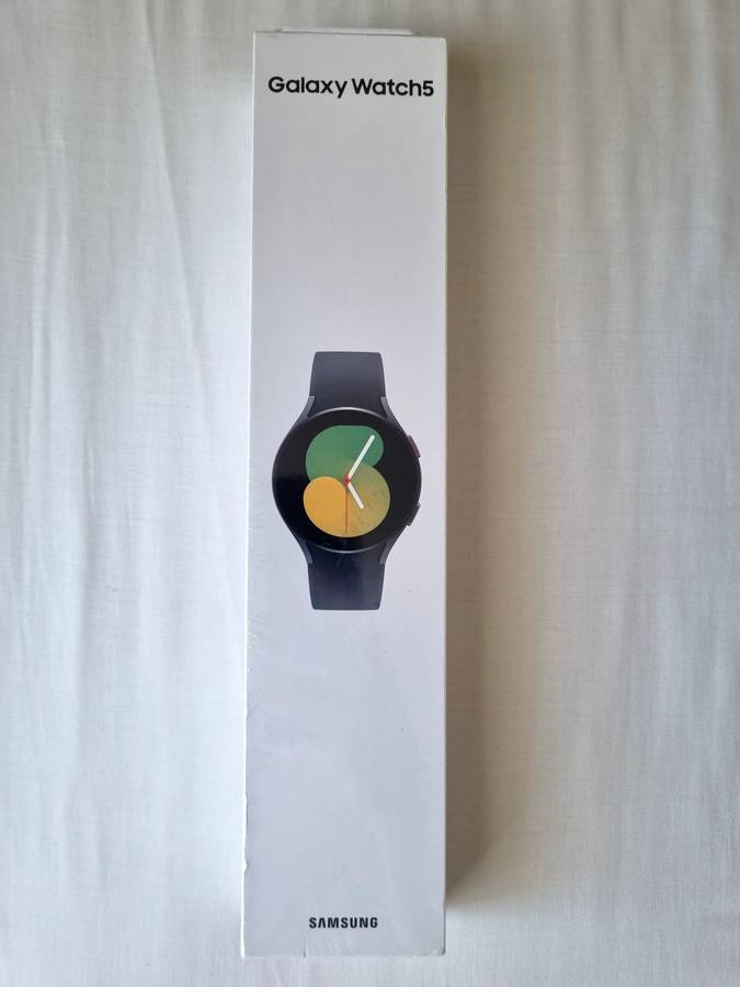 SEALED Samsung Galaxy Watch 5 | 40mm