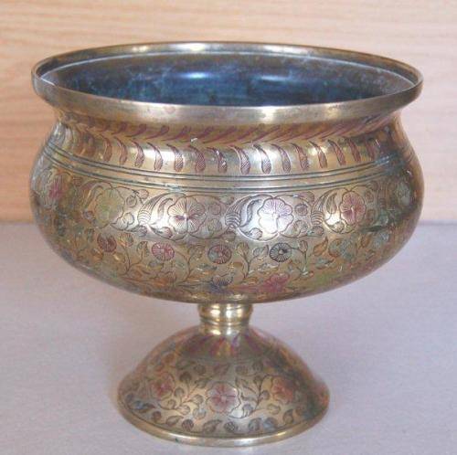 Stunning Vintage Brass Pedestal Vase - Height 160mm Diameter 170mm