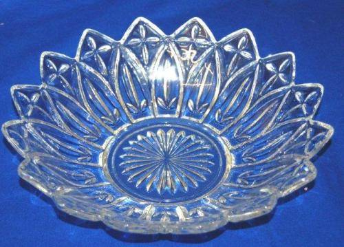 2 Very Attractive Large Glass Bowls - Largest Diameter 260mm