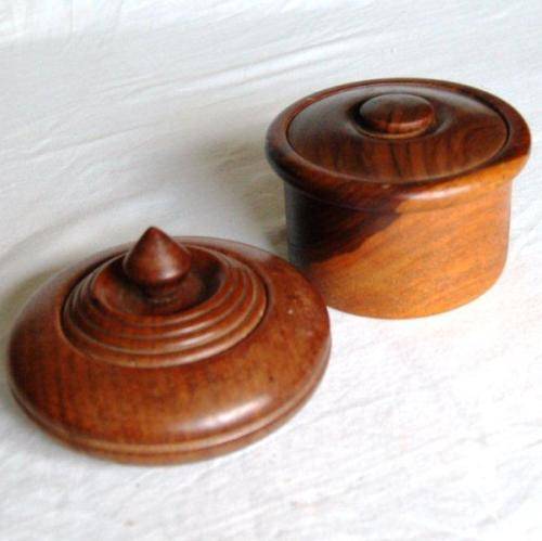 2 Quality Wooden Containers - Diameters 130mm and 110mm