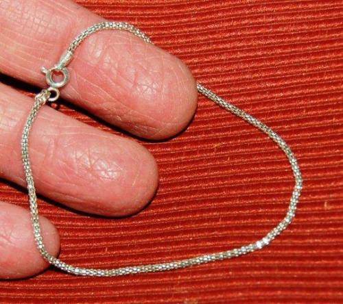 .925 Silver Chain Bracelet (Italy) - Very Fine and Delicate - Length 185 mm
