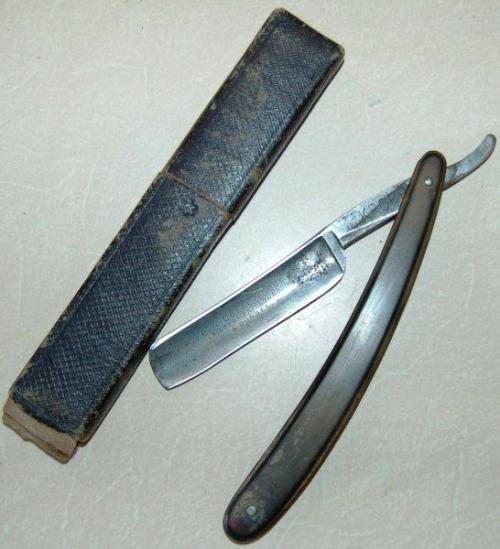 2 Straight Razors - KROPP Shefield and Kabeso No.7 Solingen Germany - See description