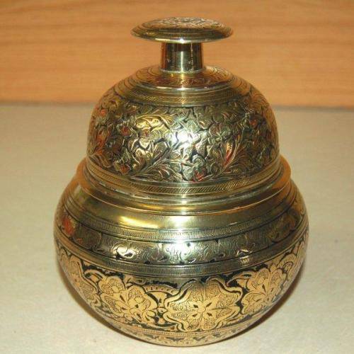Magnificent Rare Large Vintage Elephant Claw Bell with Incredible Detail - Height 160mm  - Dia.130mm