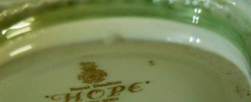 Royal Doulton "HOPE" HN3061 - Height 220mm
