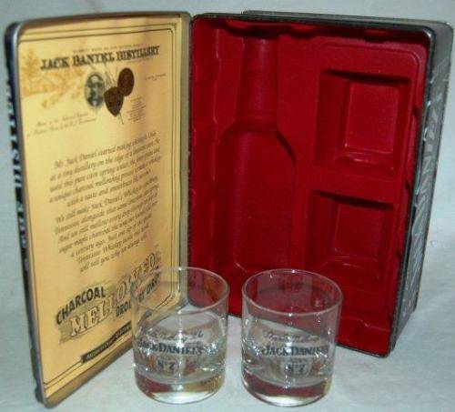 Jack Daniels No.7 Tennessee Whiskey Tin with 2 Tumblers - As per pictures.