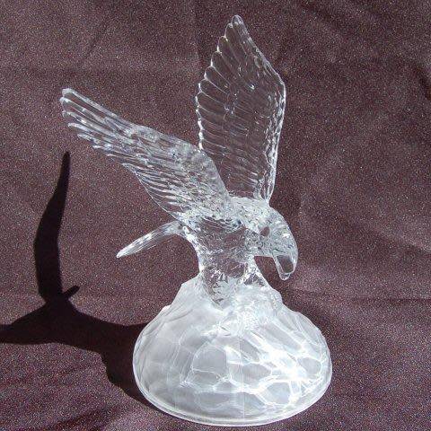 Stunning Crystal Fish Eagle - With Fish in Talons - Height 200mm - Excellent Condition