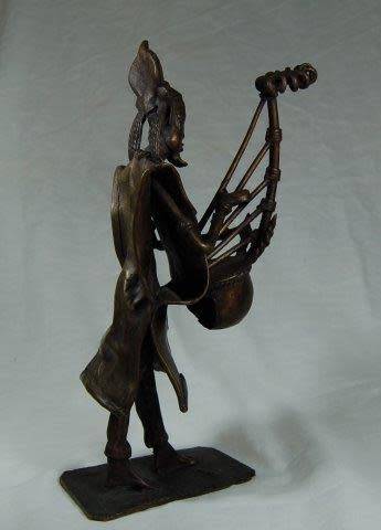 West African Bronzes - Seperewa Player & Burkina Faso Water Carrier - See description. Sold as 1 lot