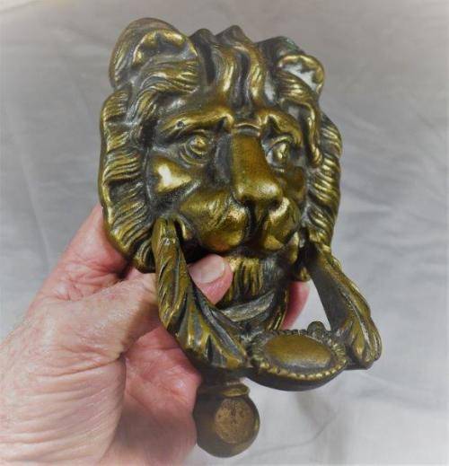 Large Heavy Vintage Cast Brass Lion Door Knocker - Height 185mm Width 110mm - Weight 929 Grams