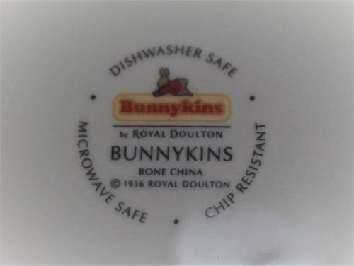 Bunnykins `Royal Doulton` Childrens Set. 1 Plate 1 Cereal Bowl and 1 Mug - Original Box included.