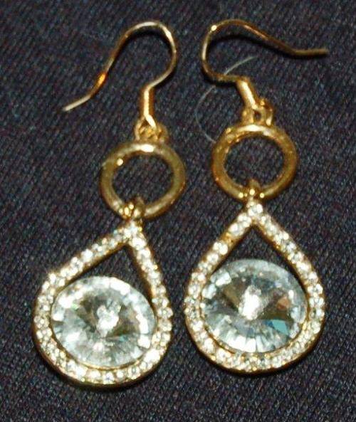 Attractive Teardrop Shaped earings