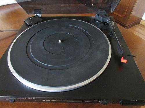 Pioneer Record Turntable