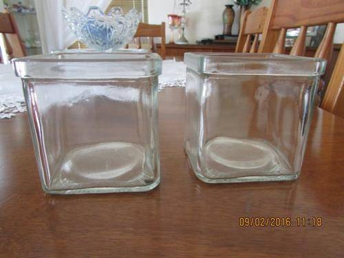 Beautifull Glass Flowerpots