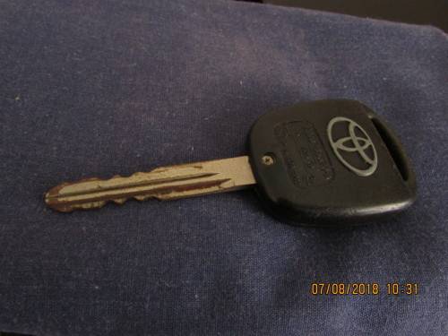 Toyota Avensis Ignision Key