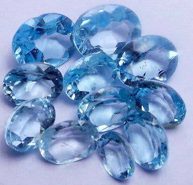 9ct BLUE TOPAZ LOT