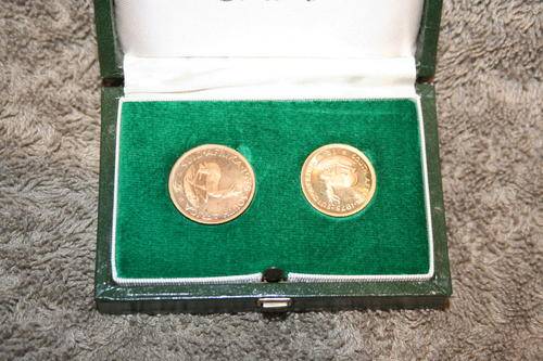 ######## Twin 1975 Gold Set  #########