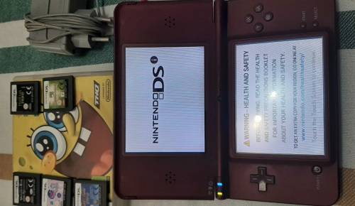 Nintendo DSi XL  with box( Good condition + 6 games)