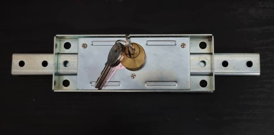 Roll up Garage Door/Roller Shutter Lock Mechanism with 3 keys