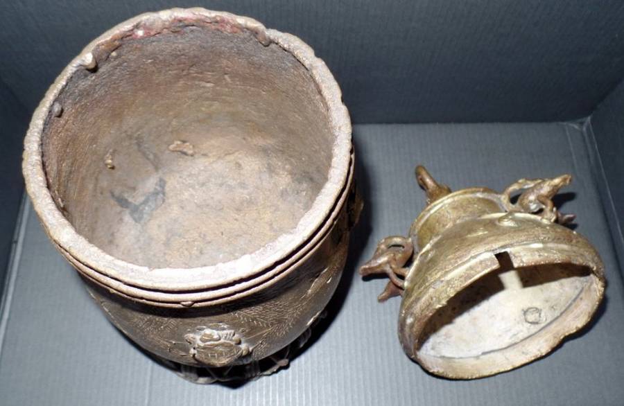 Asante Kuduo Vessel, Ghana